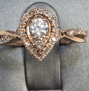 Gorgeous 10K 1/3 C.T.W Rose Gold bridal ring